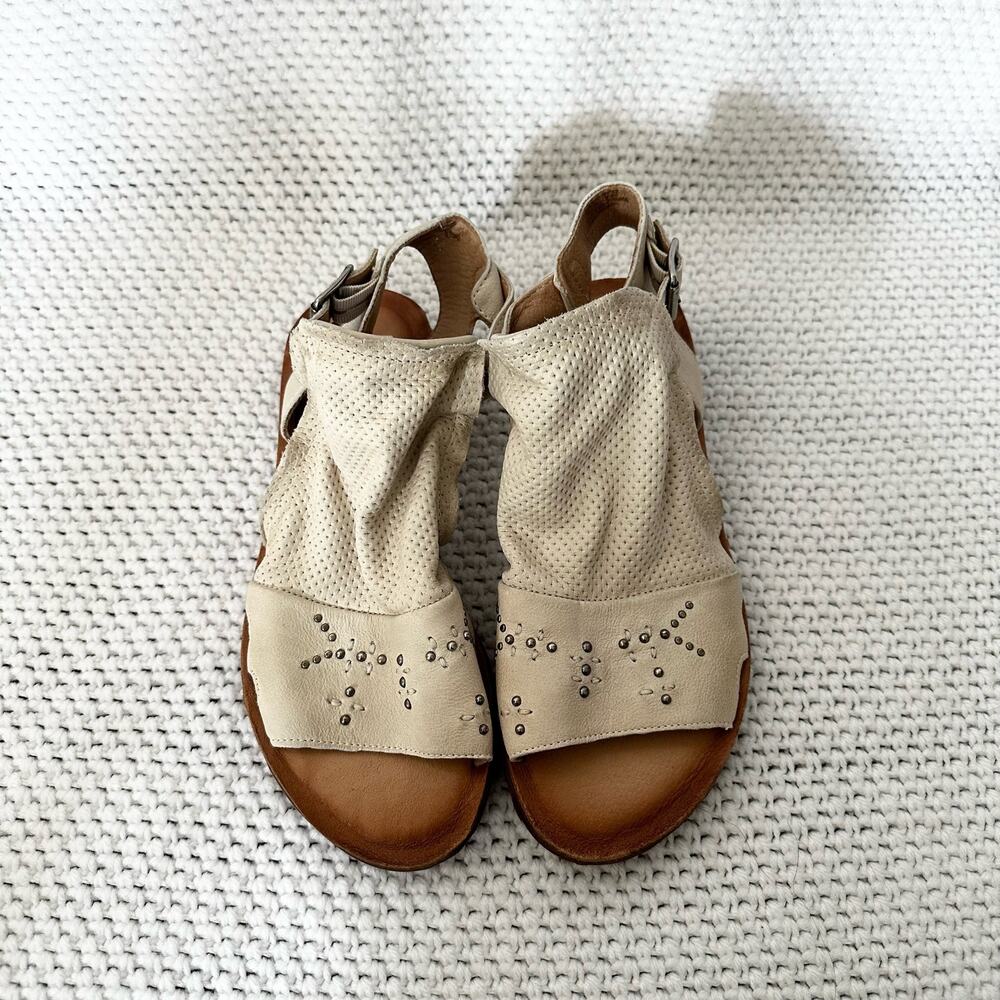 Miz Mooz NYC Fifi Beige Cream Boho Leather Open Toe Cut Out Sandals Studded 38 - Picture 5 of 11